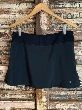 Road Runner Sports Black Tennis Athletic Skort Built-In Shorts Golf EUC, M